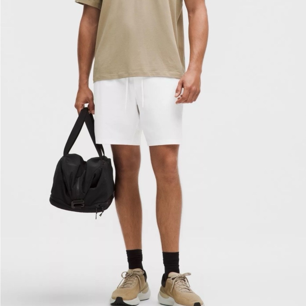 NWT Lululemon Zeroed 7” White Men's Athletic Shorts XL